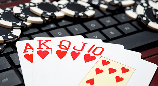 Online Casino Live Dealer Poker